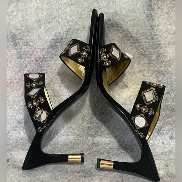 VTG*New-ST.John Satin Embellished Heeled Sandals Slip on Sandals/heels~Size:8~ - Picture 10 of 14